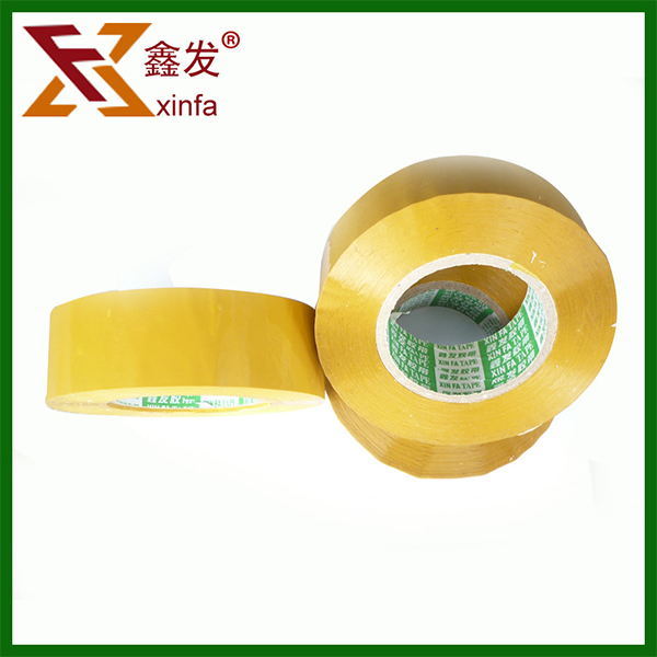 米黃(huáng)封箱(xiāng)膠帶